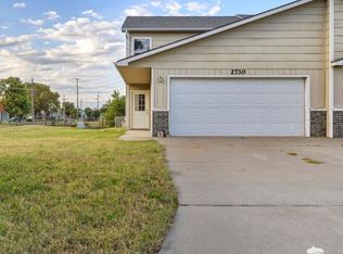 2730 Buttonwood Dr, Manhattan, KS 66502