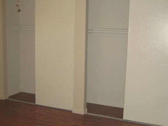 5th image of 129 Violet Ave APT 108