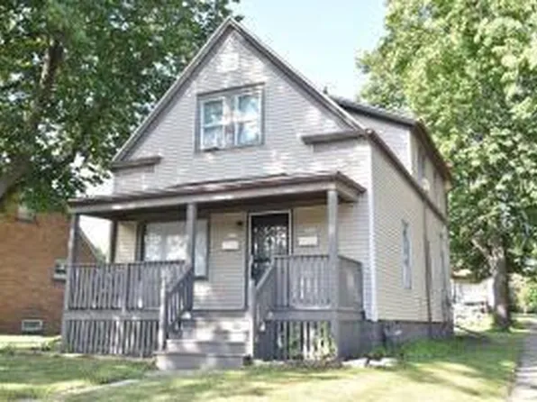 5279 North 33rd STREET, Milwaukee, WI 53209