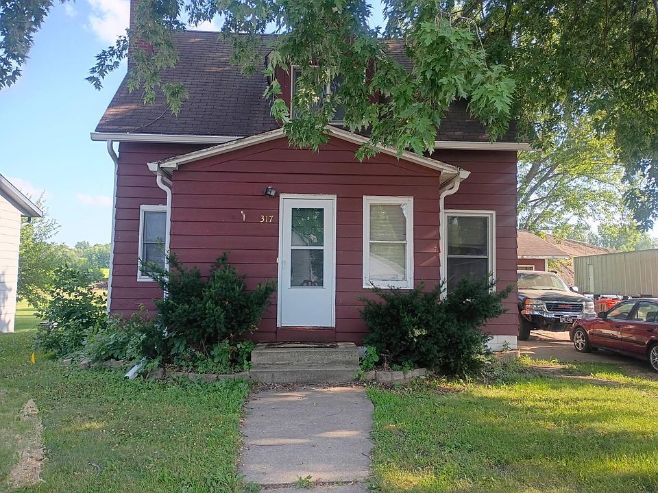 1st image of 317 Main St E