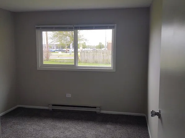 120 Orchard Court, 120 Orchard Ct APT 2, Peotone, IL 60468