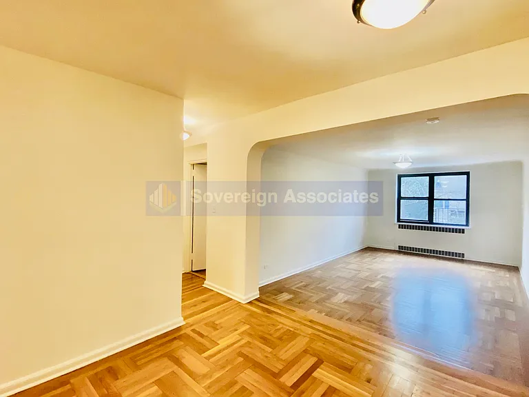 700 Fort Washington Ave #5B — Photo 3