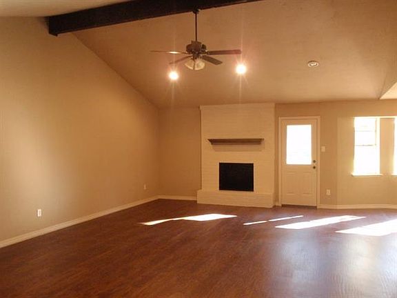 3rd image of 343 Wintergreen Dr