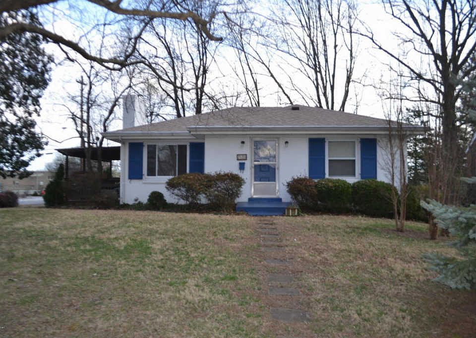 1st image of 2530 Meadow Dr