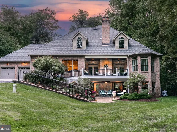 14409 Waynesford Dr, Upper Marlboro, MD 20772