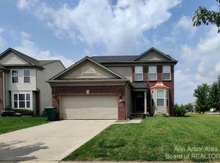 9333 Creekway Dr, Ypsilanti, MI 48197