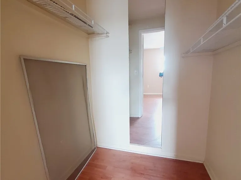 3704 Broadway #313 — Photo 11