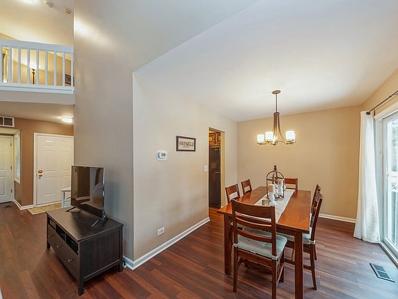 4th image of 3092 Daniels Ct