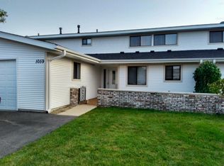 1059 Matfield Ct, Schaumburg, IL 60193