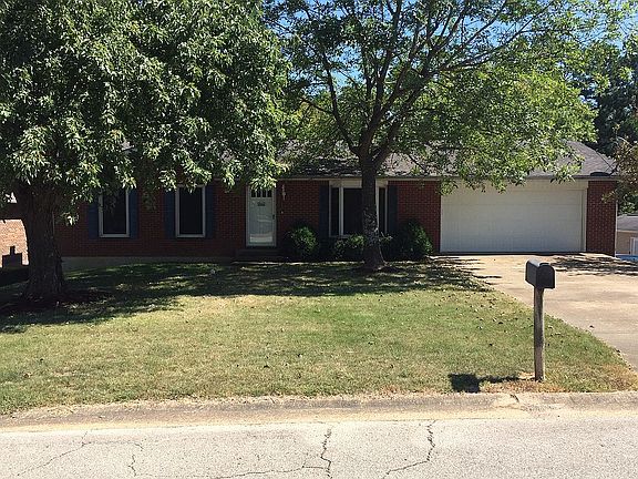 2nd image of 2726 Lakeside Dr