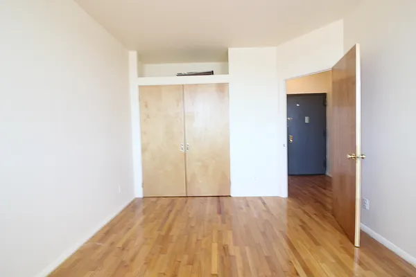 Rented by Bedford 6 Real Estate | media 13