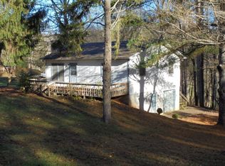 499 Valley Ln, Franklin, NC 28734