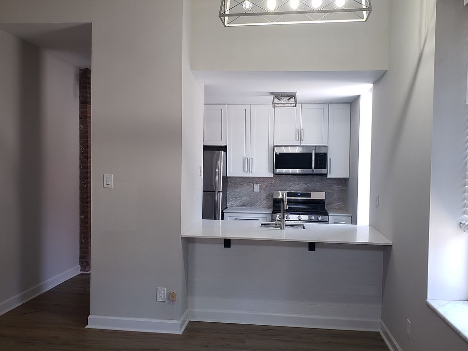 1st image of 2210 S 12th St #2210