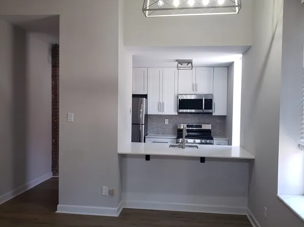 2210 S 12th St #2210, Saint Louis, MO 63104