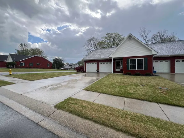 927 Brookridge Ln SE, Cullman, AL 35055