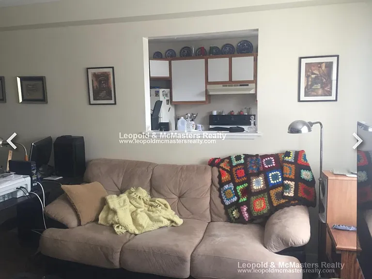 32 Fairmount Pl #A — Photo 2