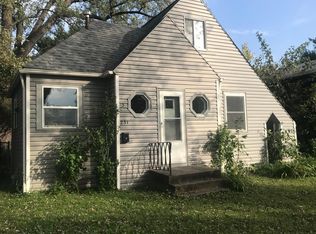 231 Brierhill Dr, Round Lake Park, IL 60073