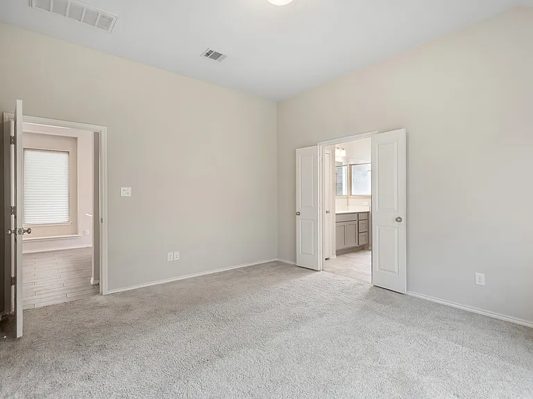 2630 River Pointe — Photo 15