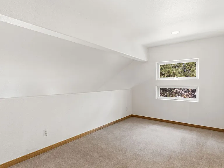 19850 Indian Summer Ln — Photo 33