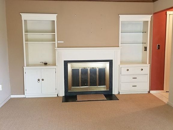 2nd image of 14 Stevens Pl