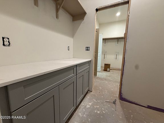 5th image of 113 Greenhouse Rd