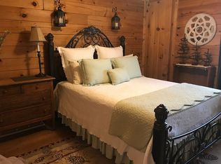 34 Rocky River Shores Dr, Rock Island, TN 38581