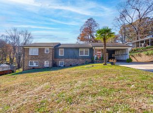 914 Parkwood Rd, Shelby, NC 28150