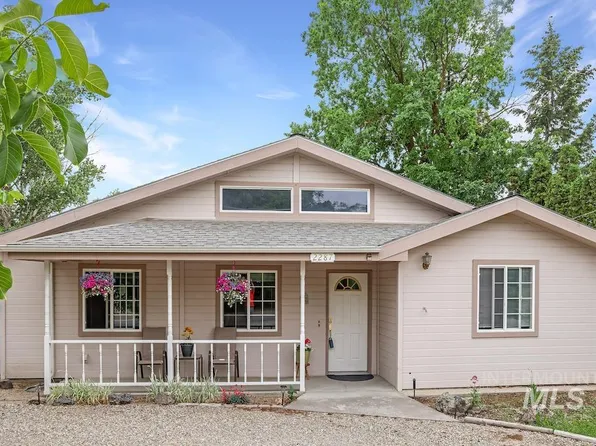 2287 NE 16th St, Fruitland, ID 83619