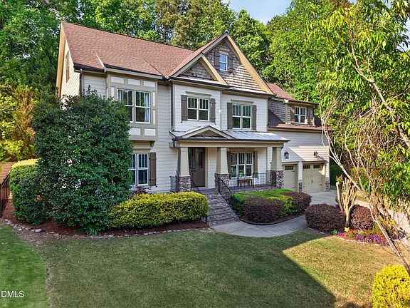 2nd image of 141 Eden Glen Dr
