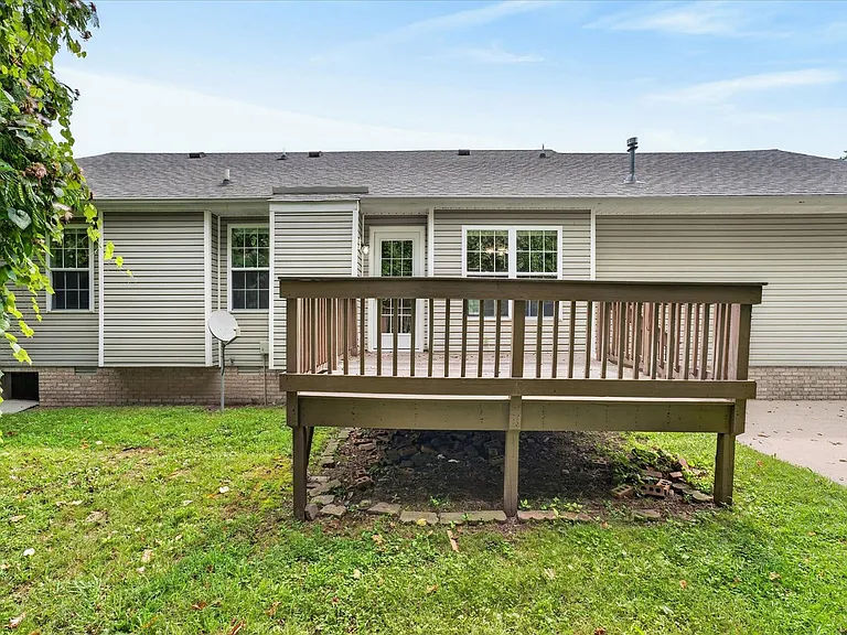 3171 Buckhorn Ct — Photo 34