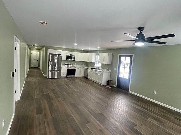 4th image of 812 N Dant Blvd