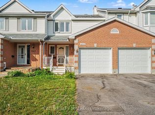 2209 Saturn Cres, Ottawa, ON K4A 3T6
