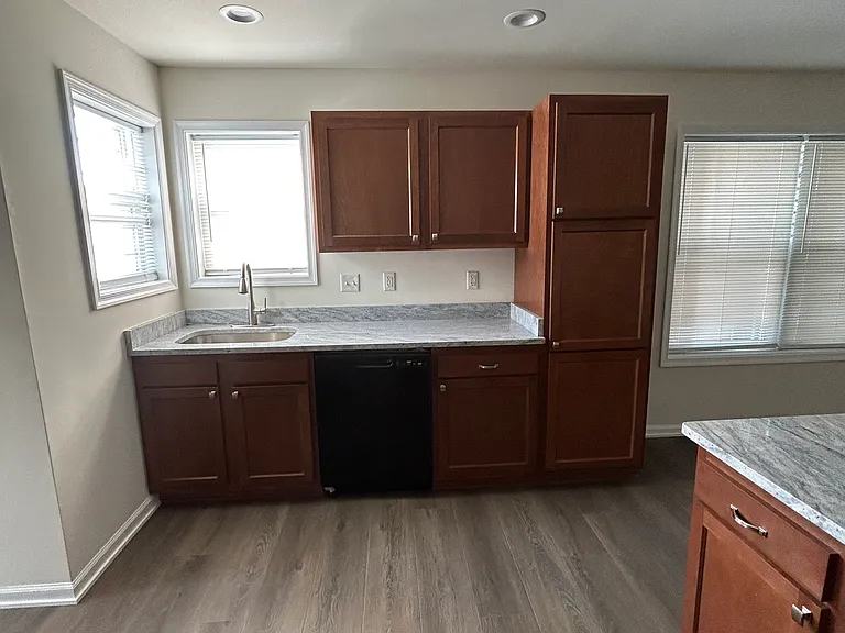 247 Ringgold St — Photo 10