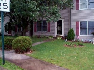 203 Stonecrest Ct, Stevens, PA 17578