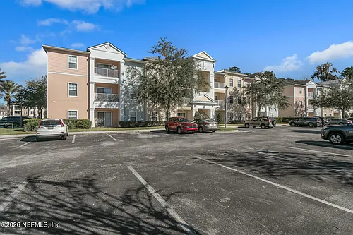 8227 Lobster Bay Ct #303 Photo 1