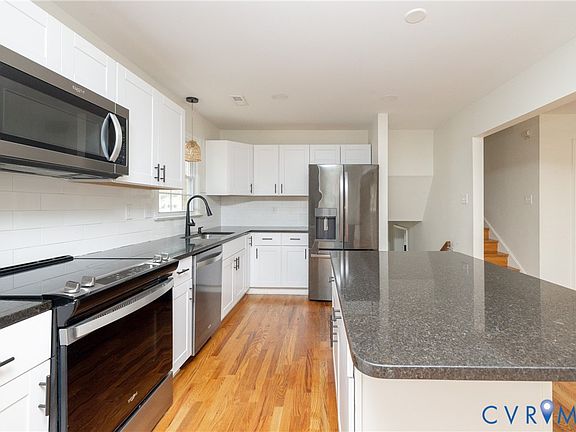 3rd image of 9731 Alfaree Rd