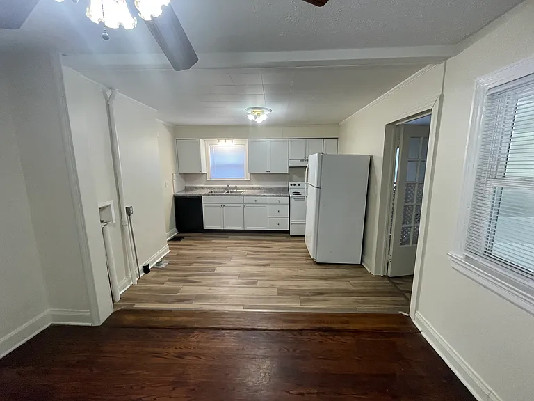3918 S 3rd St — Photo 9