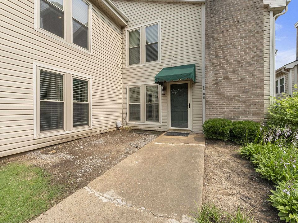 1st image of 1708 Port Oak Pl #1708