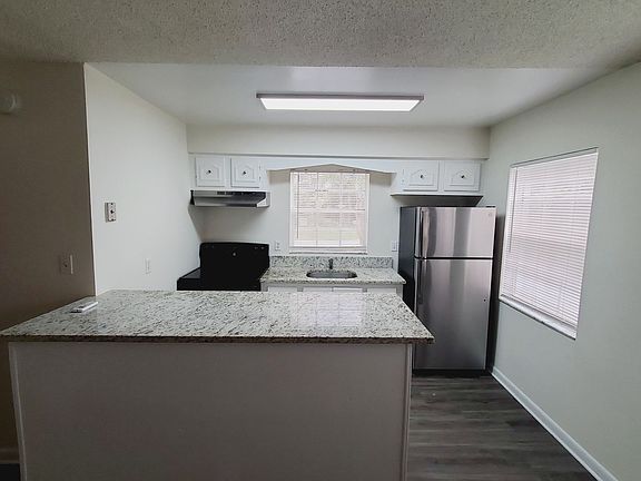 3rd image of 5258 Davisson Ave #5238