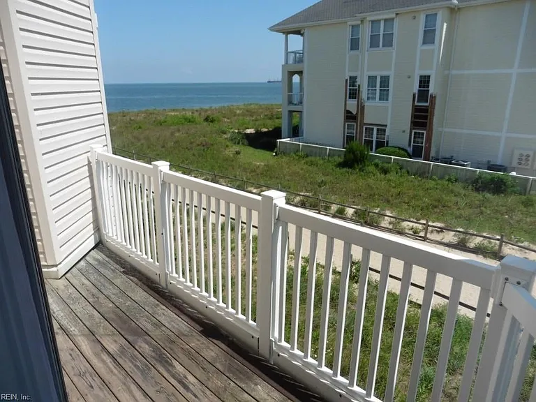 2368 Bays Edge Ave — Photo 16