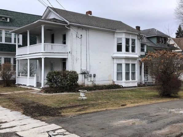 1319 West St #2