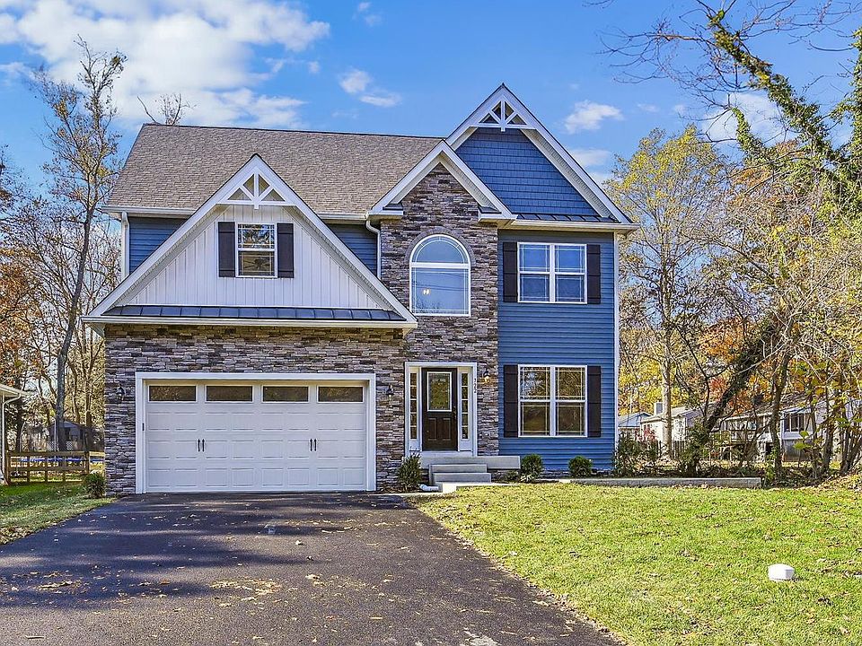 1st image of 722 Whitneys Landing Dr