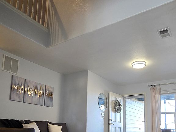 4th image of 721 Waterglen Dr Unit H129