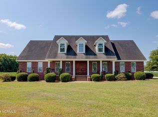 538 River Rd, Wallace, NC 28466