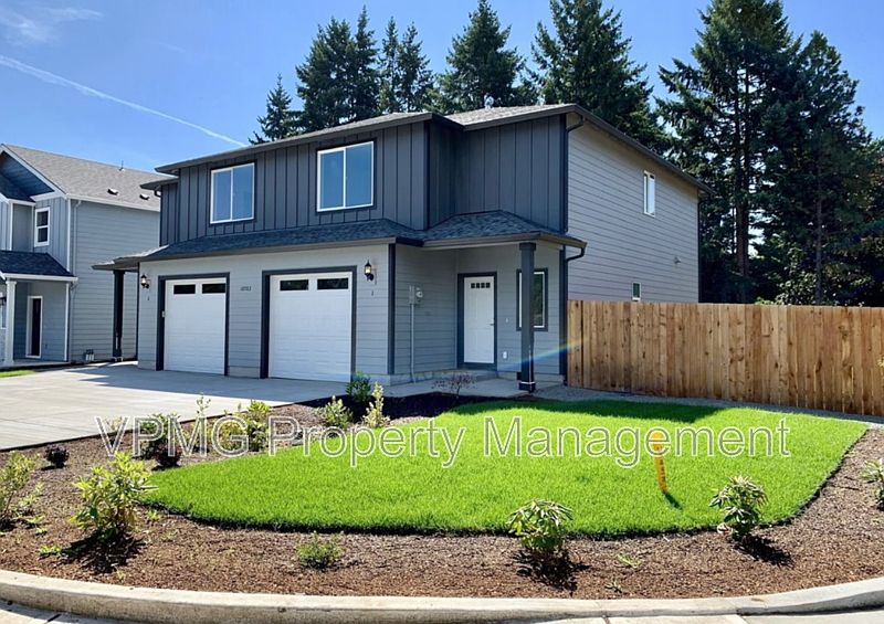 1st image of 10703 NE 70th St #1