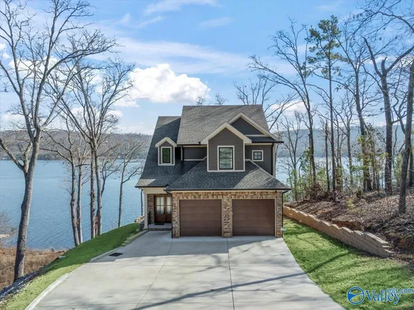 47 Heritage Ct, Scottsboro, AL 35769