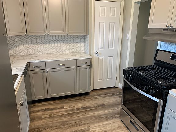3rd image of 2779 132nd Ave
