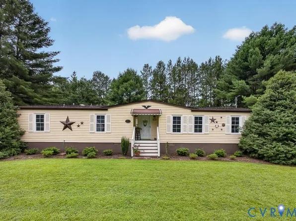 19541 Templeton Rd, Carson, VA 23830