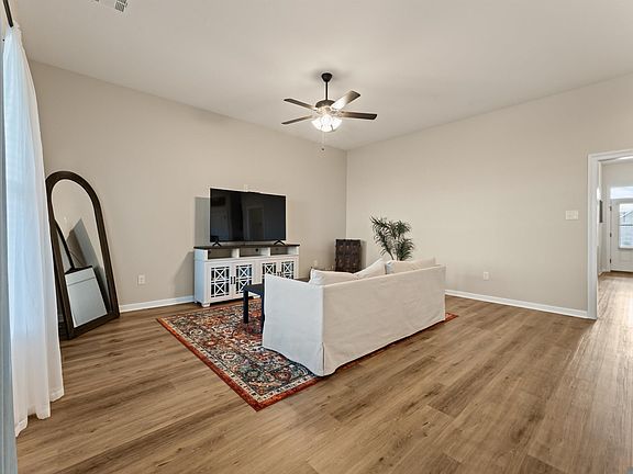 5th image of 59710 Clifts Cove Dr