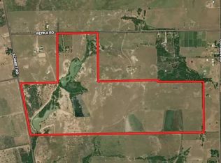 36067 Repka Rd, Waller, TX 77484